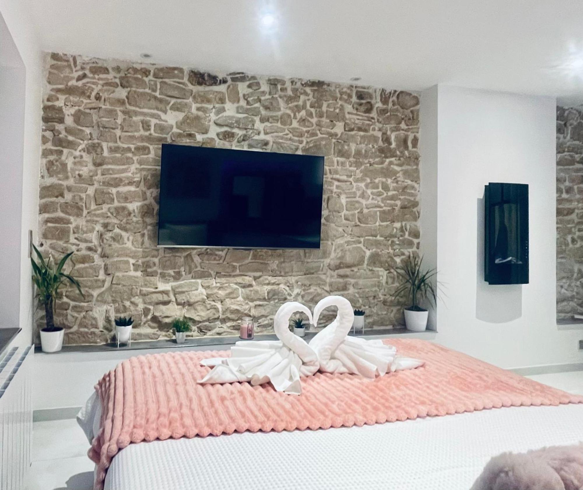 Cosy Love Saint-Alban-de-Roche Bagian luar foto